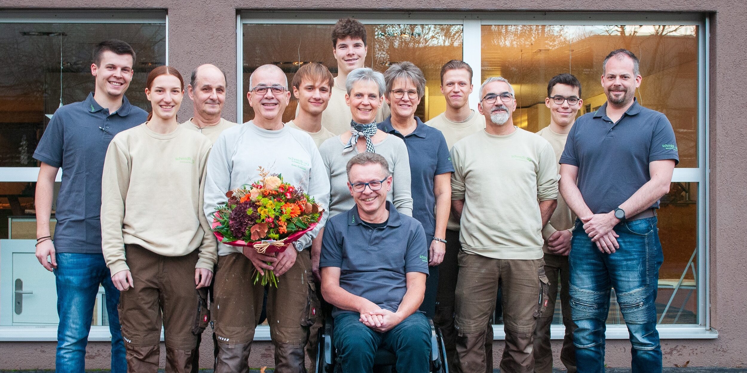 teamfoto_schmidli_ag_kuechen_tueren_schraenke_innenausbau - Kopie